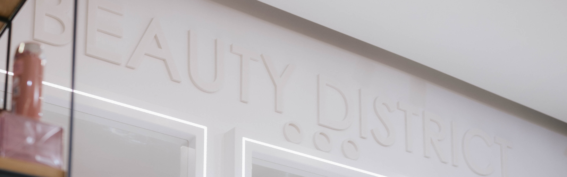 Cariere Beauty District